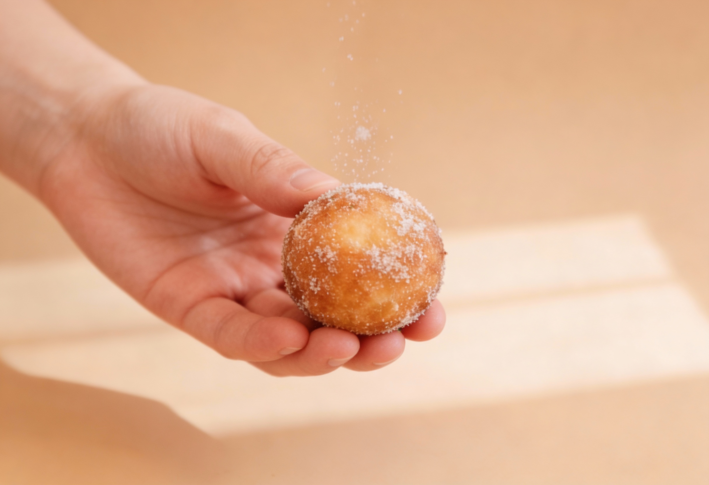 Glutenfreie Quarkbällchen, laktosefrei nach Wahl, hefefrei – Rezept aus dem Maisterei Magazin (KI-bearbeitet)