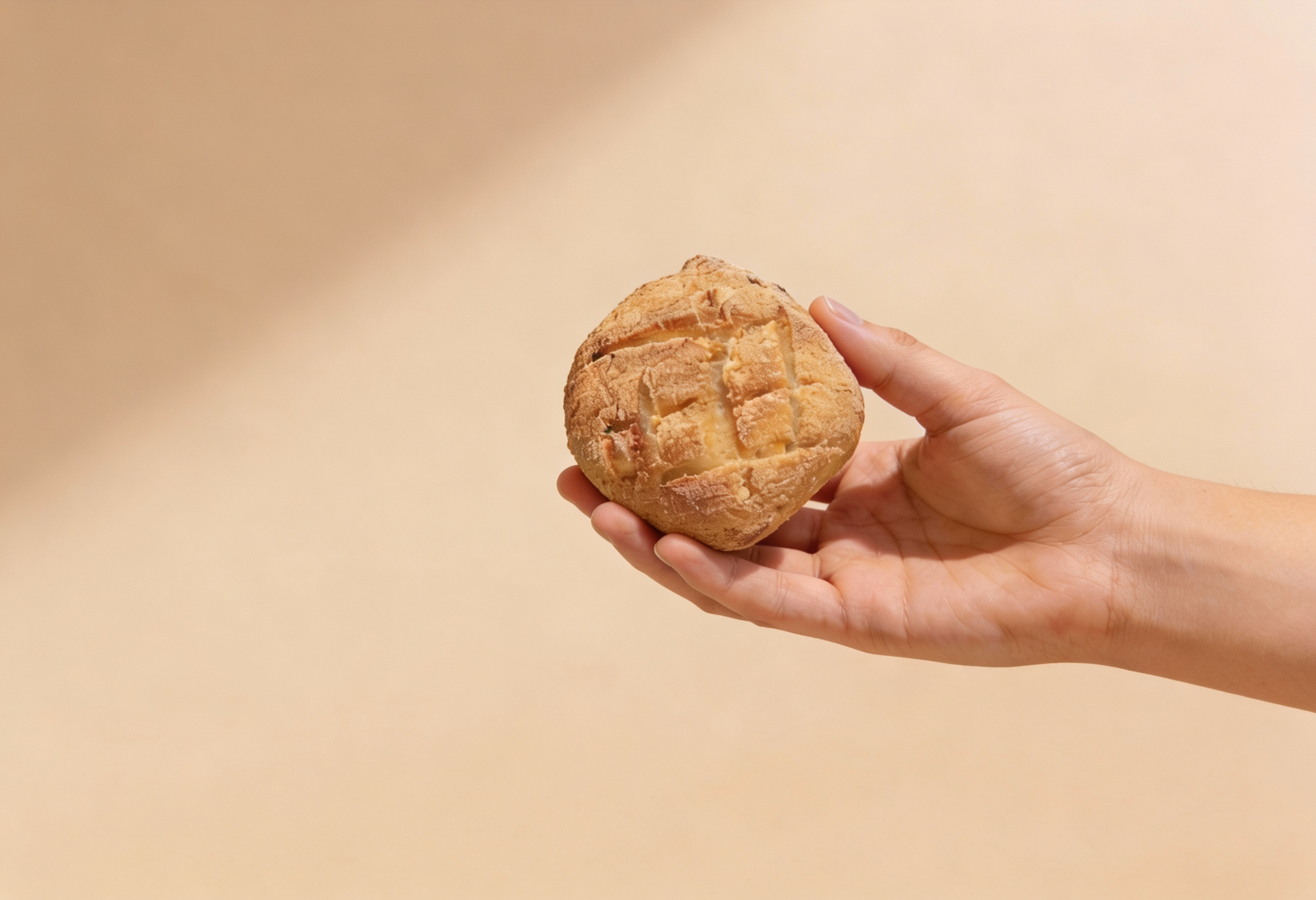 Glutenfreie Mais-Knusperbrötchen, laktosefrei, milchfrei – Rezept aus dem Maisterei Magazin (KI-bearbeitet)