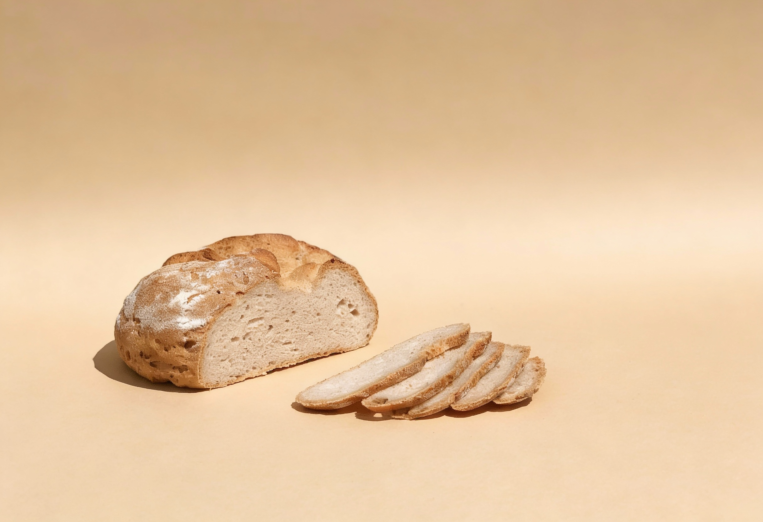 Mischbrot 70:30 glutenfrei, laktosefrei, milchfrei – Rezept aus dem Maisterei Magazin (KI-bearbeitet)