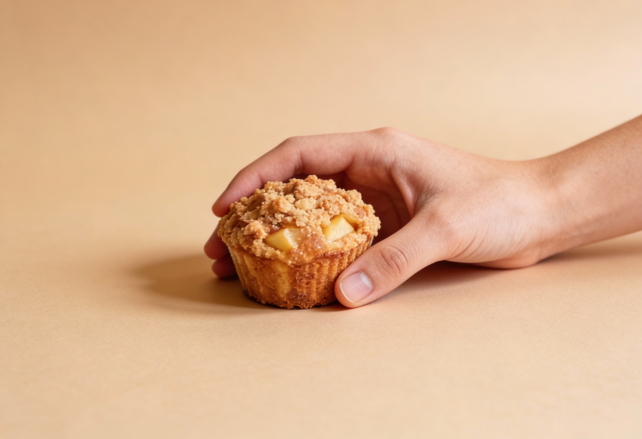 Glutenfreie Apfelmuffins mit Streuseln, laktosefrei nach Wahl, hefefrei – Rezept aus dem Maisterei Magazin (KI-bearbeitet)